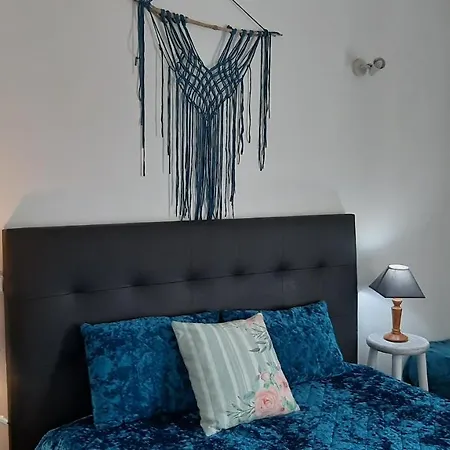 Sunny With Private Bathroom 300m From The *