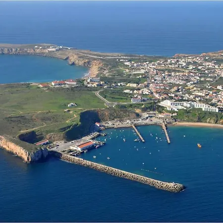 Sunny With Private Bathroom 300m From The *